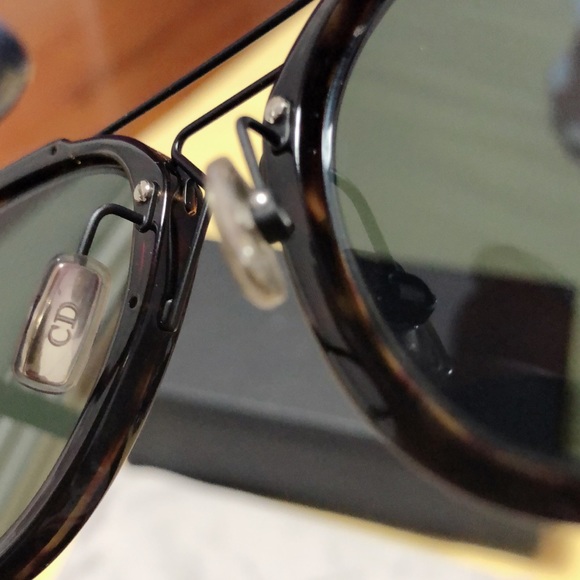 Dior sunglasses - Picture 5 of 6